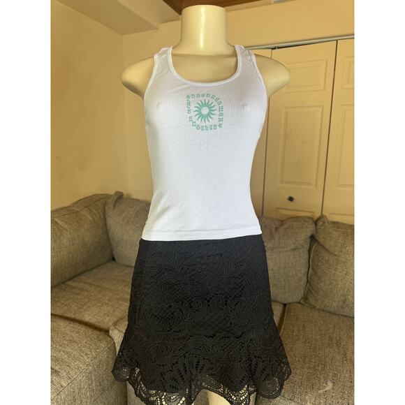 Daydreamer Ribbed Cropped Sun Graphic top Size Small NWT - Picture 4 of 5